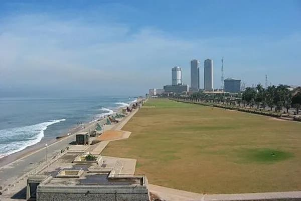Galle Face photo 1