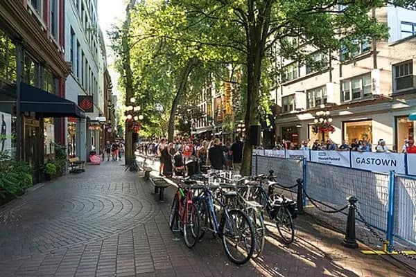 Gastown photo 3