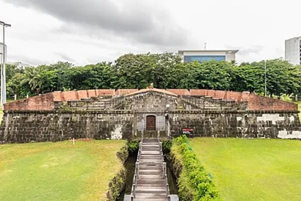 Intramuros photo 3