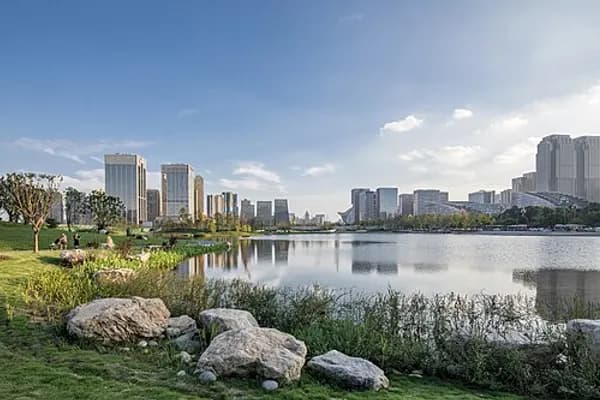 Tianfu Square photo 3