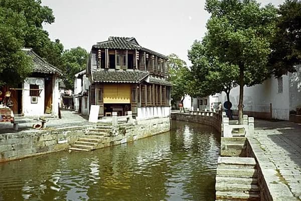 Tongli photo 3