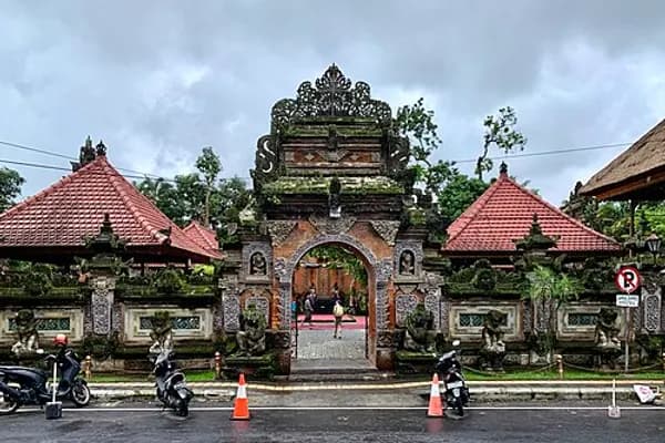 Ubud Centre photo 2