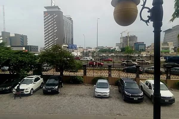 Victoria Island photo 2