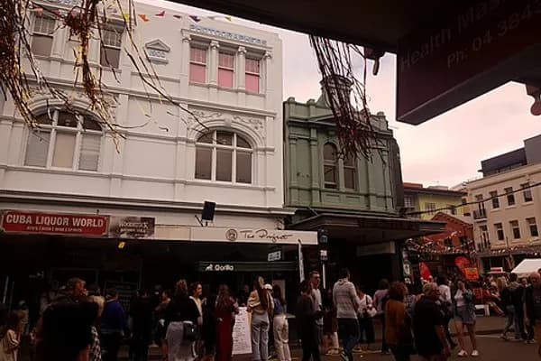 Cuba Street photo 4