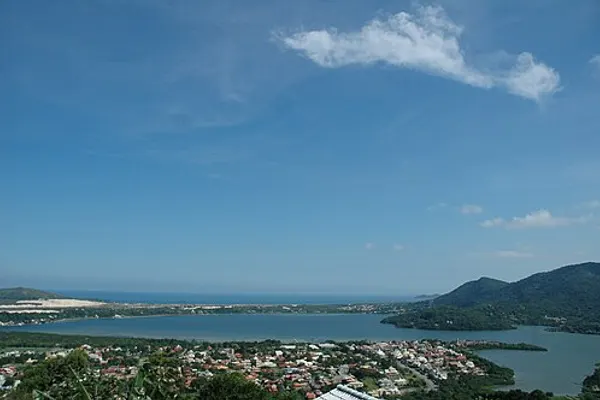 Lagoa da Conceição photo 1