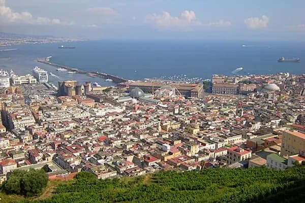 Quartieri Spagnoli photo 1