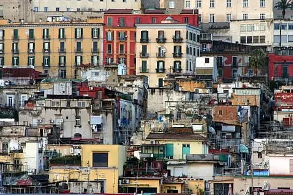 Quartieri Spagnoli photo 3