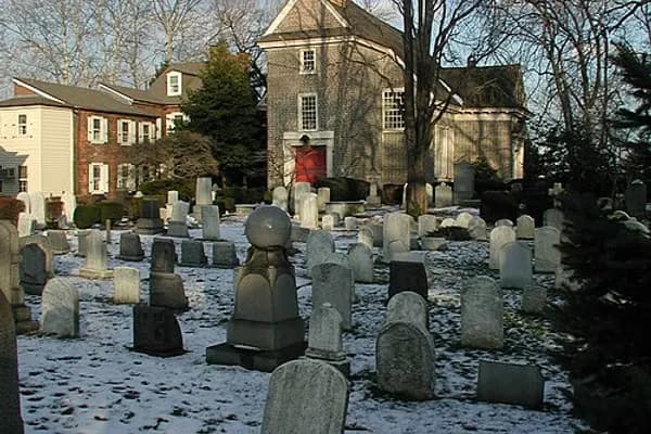 Queen Village photo 1