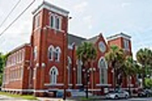 Victorian District photo 6